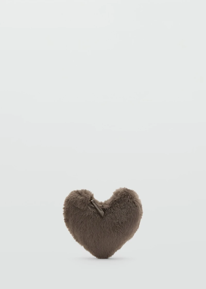 Heart-shaped fur-effect handbag