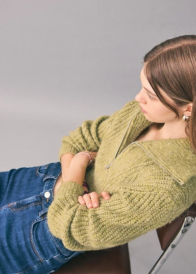 Knitted sweater with perkins neck