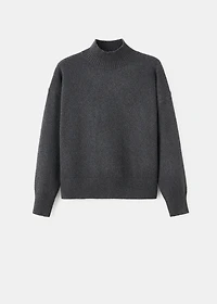 Ribbed turtleneck sweater