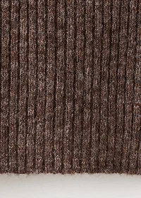 Ribbed sweater with perkins neck