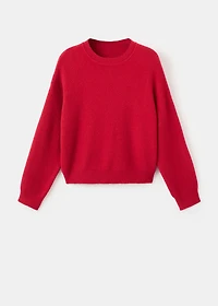 Round-neck knitted sweater