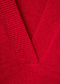 Chunky-knit V-neck sweater