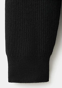 Knitted sweater with zip collar