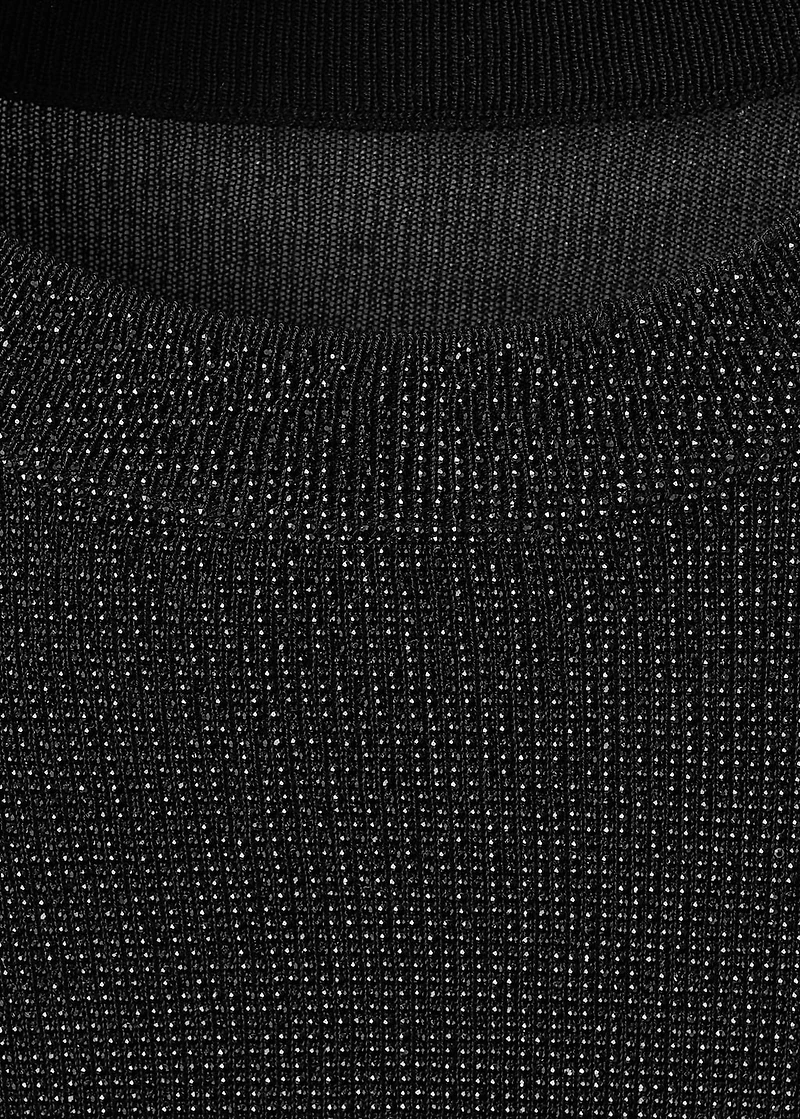 Cropped sweater with crystals