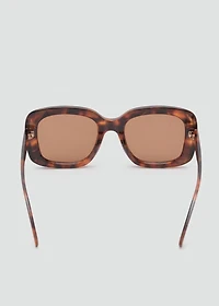Squared frame sunglasses