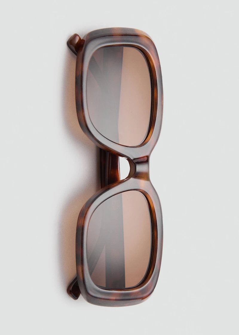 Squared frame sunglasses