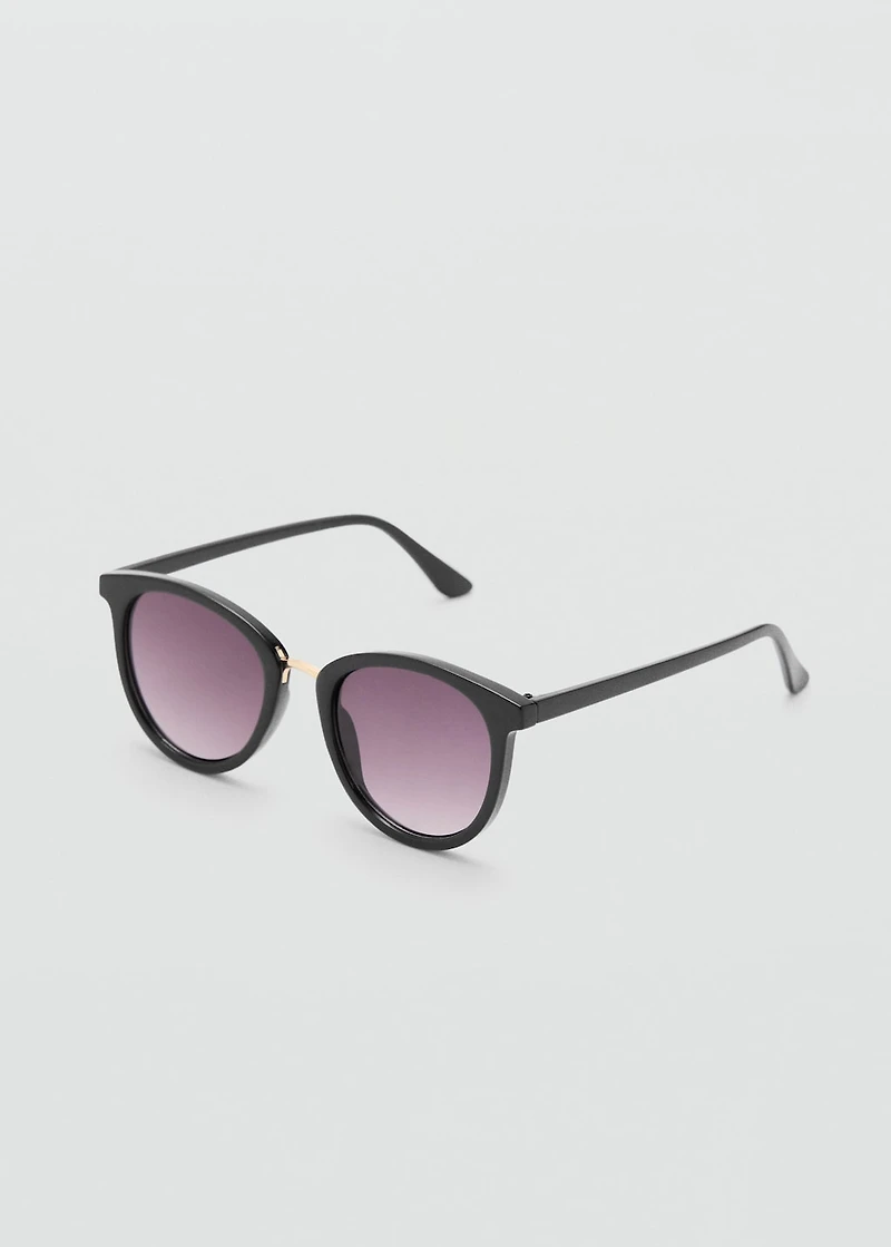 Metal bridge sunglasses