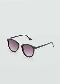 Metal bridge sunglasses