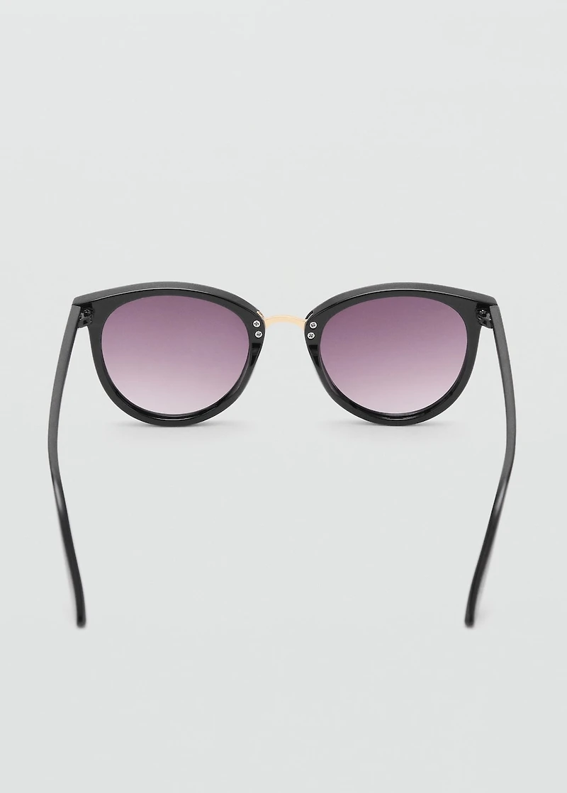 Metal bridge sunglasses