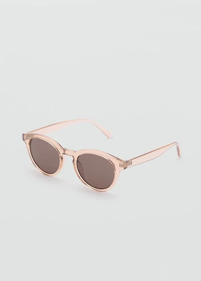 Round-framed sunglasses