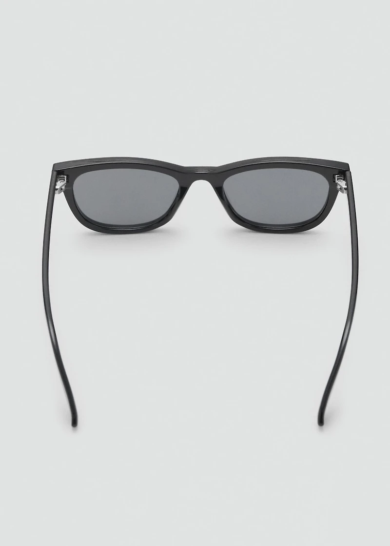 Resin frame sunglasses