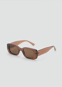 Maxi-frame sunglasses