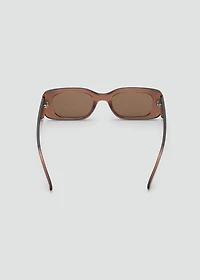 Maxi-frame sunglasses