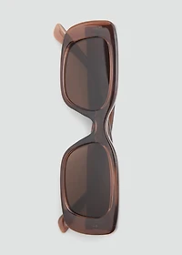 Maxi-frame sunglasses