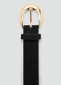 Leather belt with oval buckle
