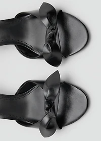 Bow heel sandals