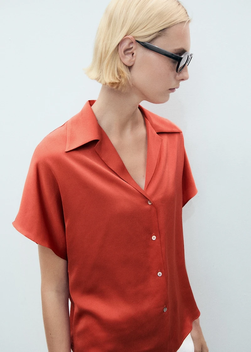 Short sleeve fluid shirt