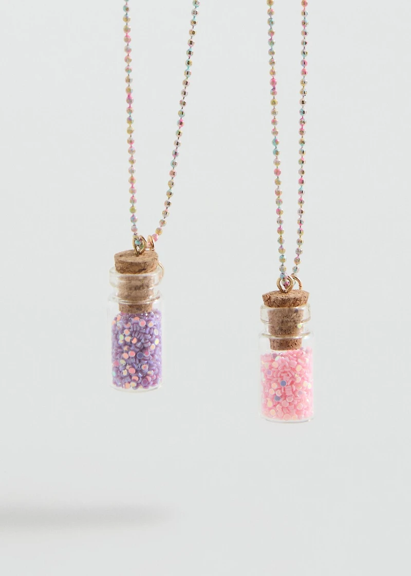 2 pack of necklaces