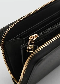 Medium wallet with saffiano effect