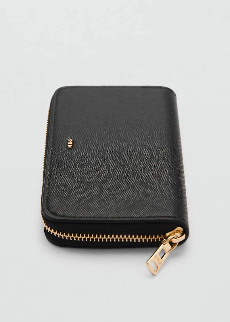 Medium wallet with saffiano effect