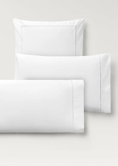 Two cotton percale hemstitched pillowcases 60x60 cm