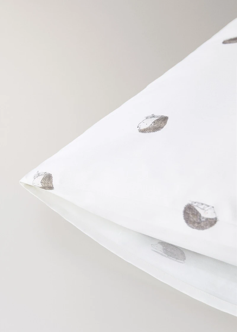 Children's percale cotton pillowcase with hedgehog print 60x60 cm