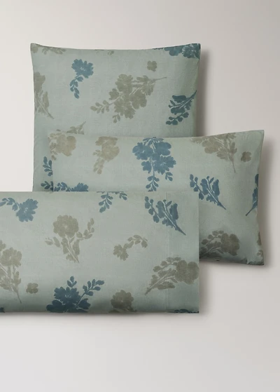200-thread count percale cotton pillowcase with blurred floral print 60x60 cm