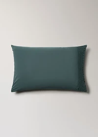 Two washed cotton pillowcases with lace trim 50x75 cm