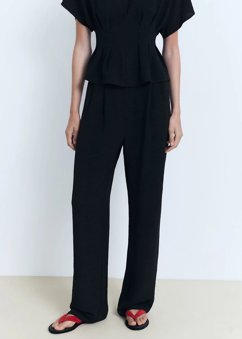 Straight-fit pleated pants