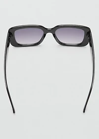 Squared frame sunglasses