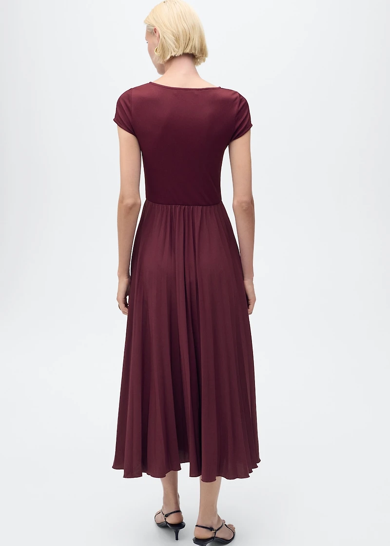 Combined pleated dress