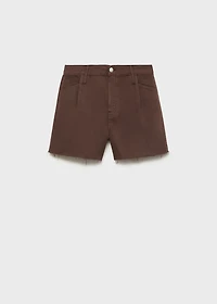 Denim shorts with frayed hem and pleats