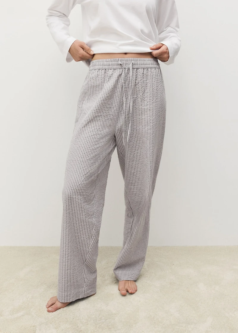 Seersucker striped two-piece pajamas