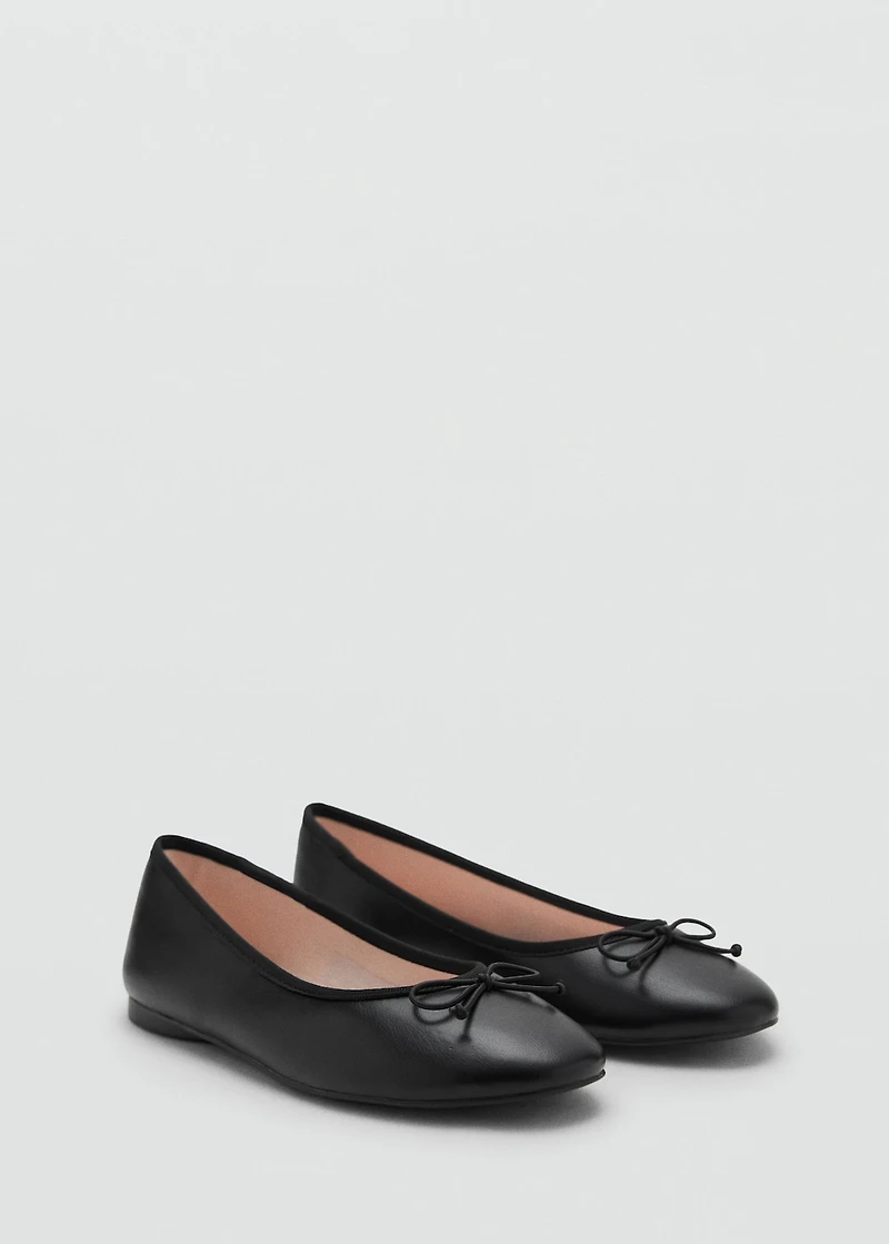 Ballet flats with bows