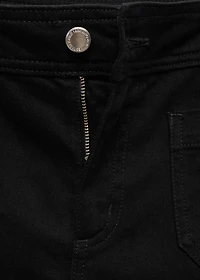 Wide-leg jeans with pockets