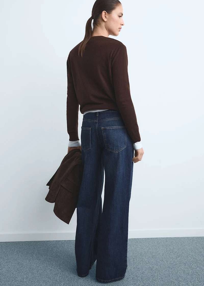 Low-rise wide-leg jeans