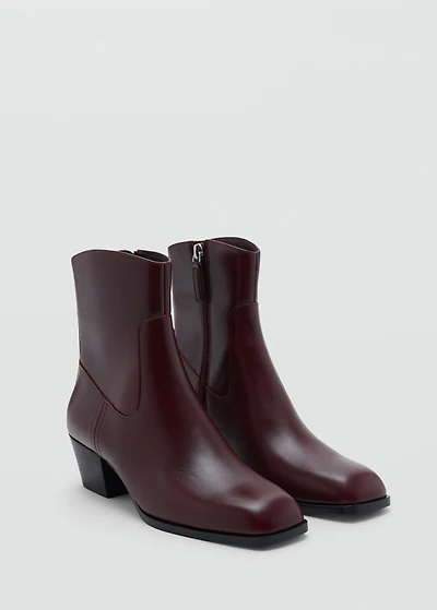 Squared toe leather ankle boots
