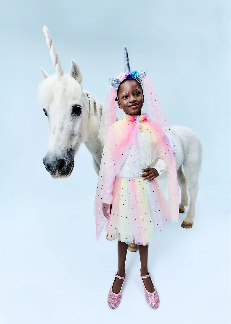 Fantasy cape costume