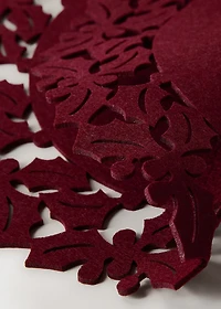 Holly felt placemat