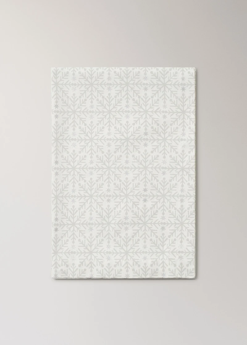 Tablecloth with Christmas snowflake printed motif for to 8 diners