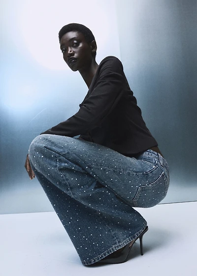 Wide-leg jeans with rhinestones