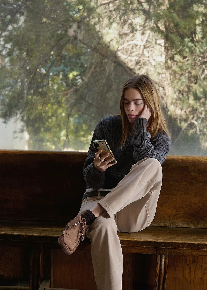 Fringes knit sweater