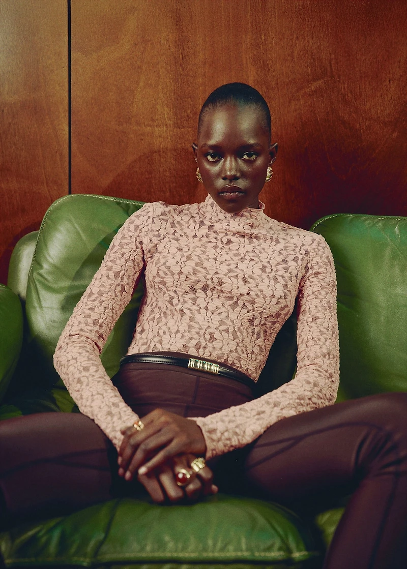 Lace t-shirt with perkins neck