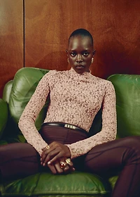 Lace t-shirt with perkins neck