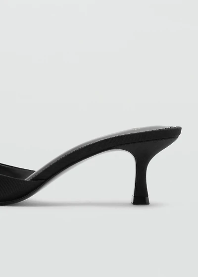 Kitten-heel sandals with strap