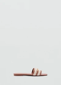 Sandals with buckle strap