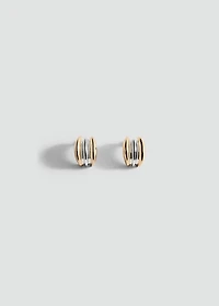 Hoop earrings with two-tone relief
