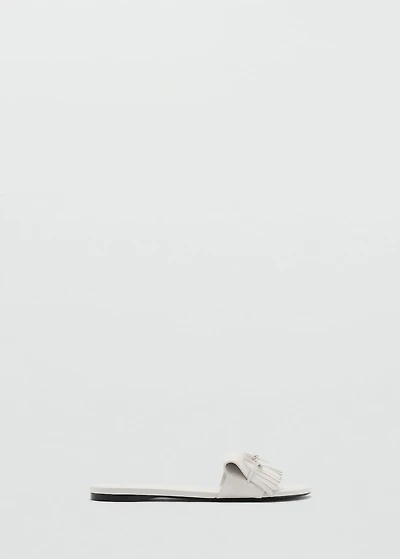 Fringed sandals with bow detail