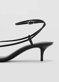 Heeled sandals with thin strap
