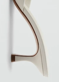 Kitten-heel sandals with strap